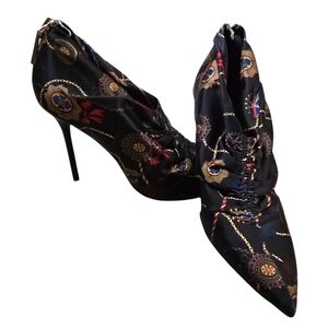 Zara Satin Designer Scarf Pattern Size 6 Stiletto Zip-Up Bootie Pre-Owned Cute